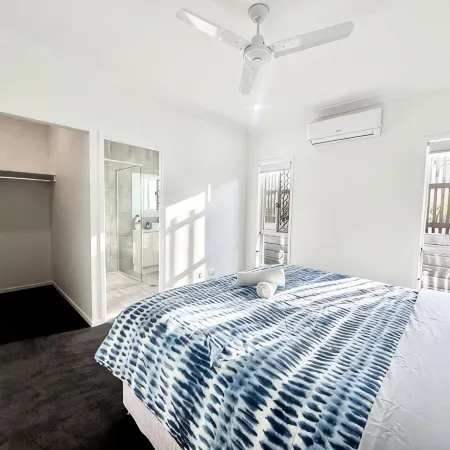 Bellevue 2024 Newly Built Home - 4 Bedroom 2 Bathroom with BBQ near Ipswich