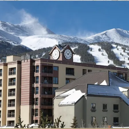 Ski in/Out. by Ski School. 1 Blk to Main Street. Hike/Bike in Summer.  Fits 6.