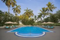 Surat Marriott Hotel - Pools