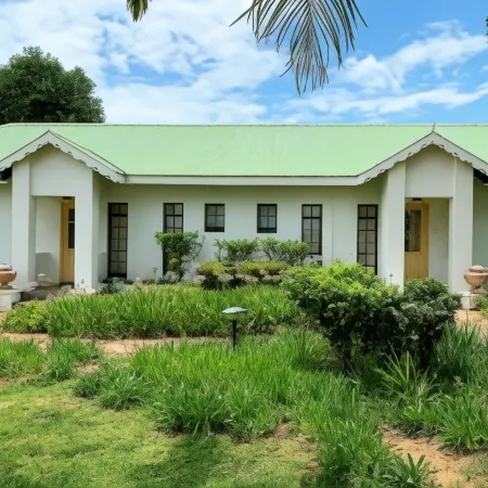 Sherwood's Country House