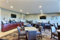 Cobblestone Hotel & Suites - Beulah - breakfast