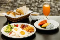 Souphattra Serviced Apartments Vientiane - Condos