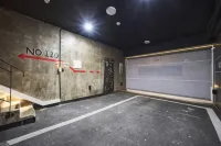 Cheongdo Hotel X - Motels