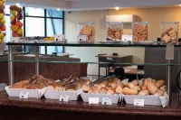 Rede Andrade LG Inn - breakfast