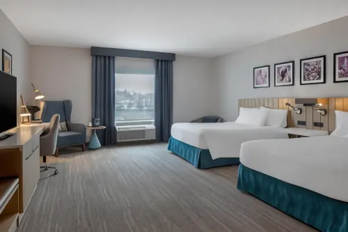 Hilton Garden Inn Sudbury - parking