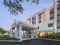 Holiday Inn Express & Suites KENDALL EAST - MIAMI by IHG Hotele w: Kendall