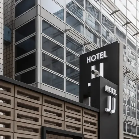 JJ Hotel