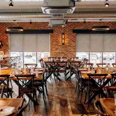 The Hurt Arms Dining/Meeting Rooms
