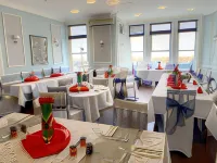 The Clarendon Hotel