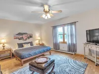 River Valley Sunset Retreat - Peaceful Getaway Near Sunday River & Bethel/Newry Hotels in Rumford