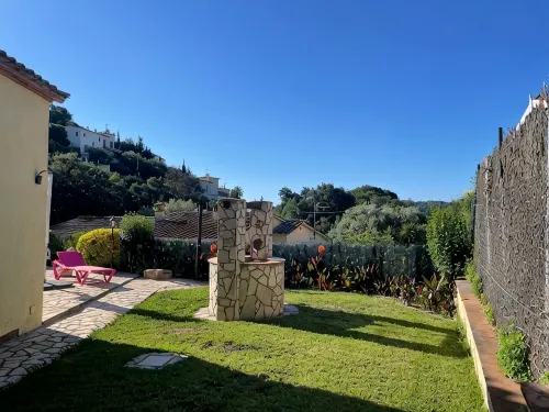 Beautiful house surrounded by an idyllic garden with salt water pool.