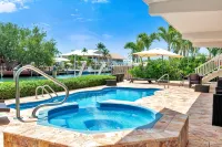Exquisite Key Colony Beach Retreat- 420/430 11th Street KCB - Wifi