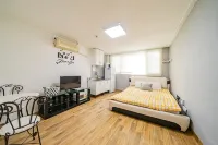Eulwang-ri Long Beach House Pension (3 Minutes of Beach) - Penginapan