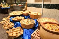 Grand Plaza Al Madina - Breakfast