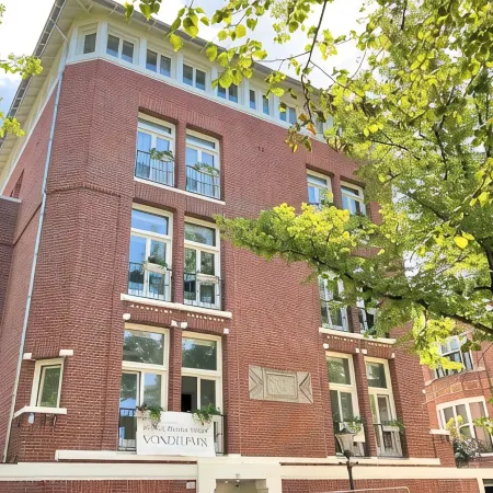 Dutch Design Hotel Vondelpark Отели рядом с достопримечательностью «Олимпийский стадион Амстердама»