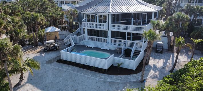 Luxury Beach Escape, Private Pool, Golf Cart Included, Limited Spring Dates! Hotels in Captiva