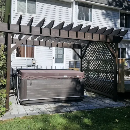 3 Bedroom Townhouse with Hot Tub