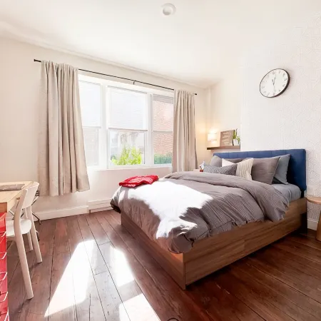 Stunning 1BR Apt. In Historic Row Home w/ Parking