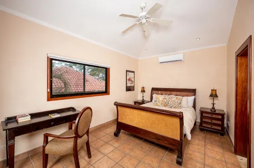 Elegant Tropical Villa  Retreat,Across the Street from Wonderful Tamarindo Beach - Villas