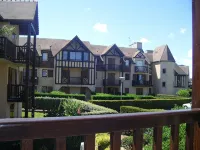Appartement en Normandie a 50 m de la Mer, Idéal Pour les Familles - 2-Star