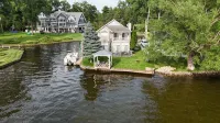Gorgeous Water Front Retreat On Chain Of Lakes With Private Boat Launch! - 3 étoiles