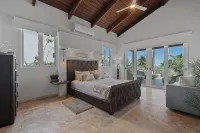 Beachfront Luxury Villa: 3BR, 3.5BA,Gazebo,Pool, Secluded Beach, Gated Community