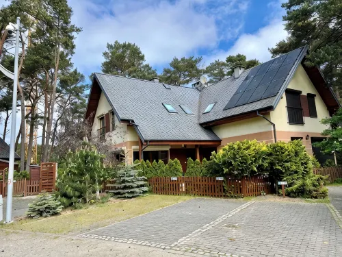 Wunderschönes Ferienhaus AN DER Polnischen Ostsee- 300 Meter ZUM Sandstrand! - Homestays