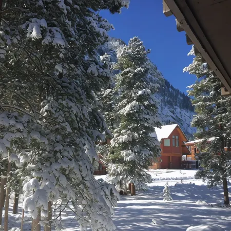 Walk to Main Street - 4 Bed 3 Bath Sleeps 11 - Close to Copper/Breck/Keystone