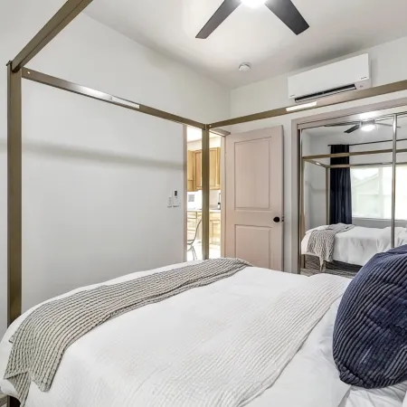 Cozy Broadstone Guesthouse Located Near Shops & Trails with AC, WiFi & Laundry! Hotele w: Folsom