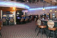 Hilton Garden Inn Kalispell - bar
