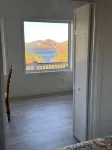 SPARKLING WATERS RETREAT!! BIG Lake Glenville, lake and mtn views!CLOSE TO TOWN - 4-Star