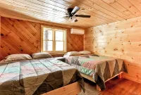 9BR/5BR/Hottub/2 Saunas 6 min to Hunter on 30 private acres