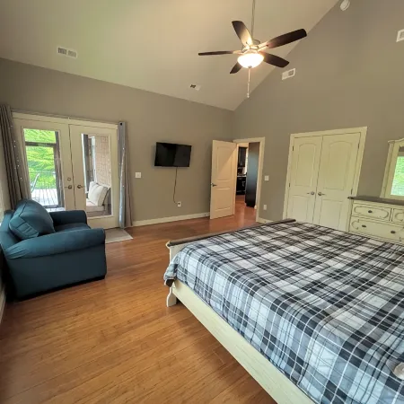 Luxurious 5-bedroom house off Nelson 151 in Nellysford