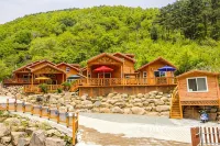 Gwangyang New Healing Camp Pension - مبيت وإفطار