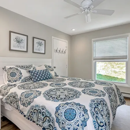 Slopeside Retreat; Summer Escape, Trails, Views, Fireplace, Wifi