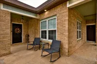Amazing outdoor deck & kitchen, large home, central to all of Abilene! - Boutique