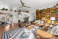 New 4 Bedroom - Superbly Sedona - ジャグジー