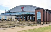 Walk to Fifa World Cup! 1mi to at&T Stadium - Texas Live! - GlobeLife Field. - 4-stjärniga