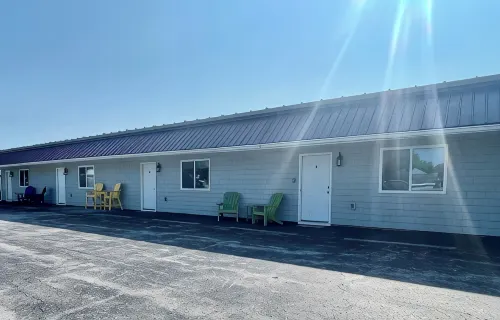 The Boatyard Loft and Suites Unit B - 3-Star