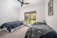 Entire House -The Kingsley, King Valley - Boutique