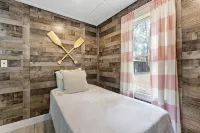 Cozy Bluegill Cottage - WiFi