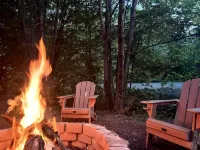 Pondview Paradise, Cozy home with pool and pond on 8 acres - Apartments