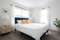 3 BR in the Heart of Middletown, Minutes from Beach! - 4-Star