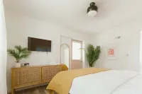 Boutique Largo Bungalow: Just mins to Gulf beaches! Beach gear provided! - Fitnessstudio