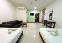 Night Queen Express Hotel KLIA T1/ KLIA T2 - 2 ดาว