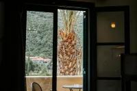 Karavostasi Beach Hotel - Ocean View