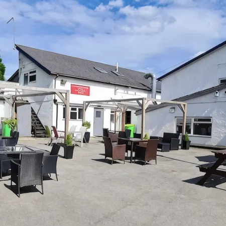 The Lamb and Flag Inn