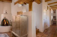 Authenitic Santa Fe Casita~Walk to Downtown, Kiva Fireplaces and Mountain Views - con vista montagne