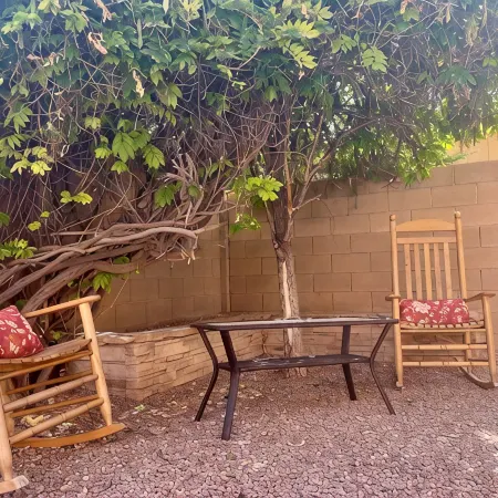 Charming and Cozy 3-bedroom house with WiFi, in superb Rio Rancho