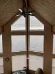 Waterfront面向日落小屋 - 木屋